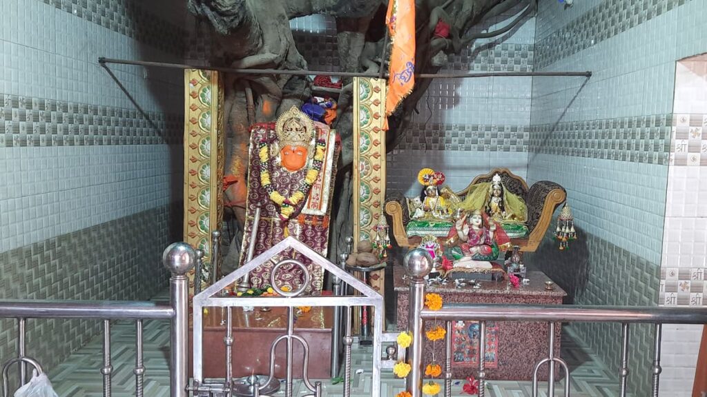 Radha Krishan Temple Majholi Jabalpur